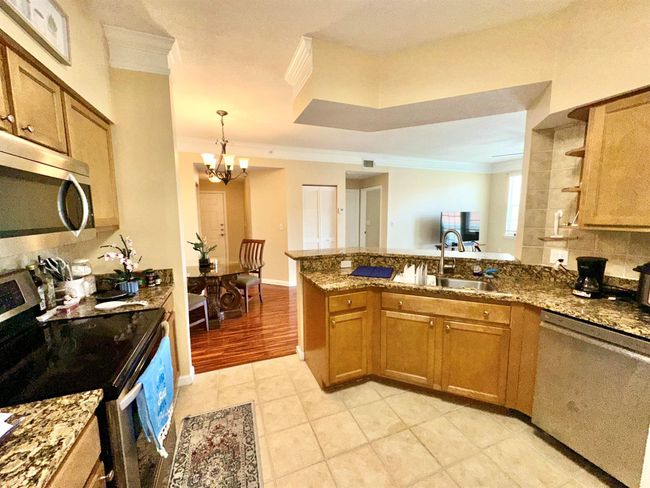APT-3204 - 9901 Baywinds Dr, Condo with 2 bedrooms, 2 bathrooms and null parking in West Palm Beach FL | Image 5