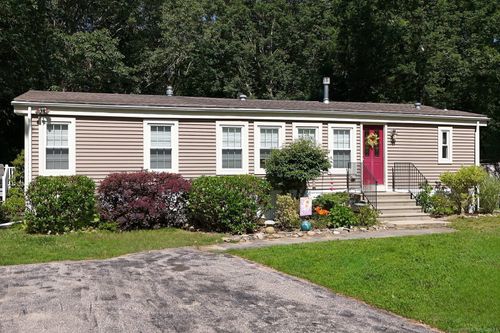 107 Colchester Cmns, Colchester, CT, 06415-2140 | Card Image