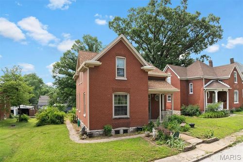 205 Voss Pl, Belleville, IL, 62220-1052 | Card Image