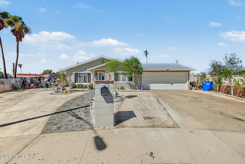 5454 W Roanoke Ave, Phoenix, AZ, 85035-1813 | Card Image