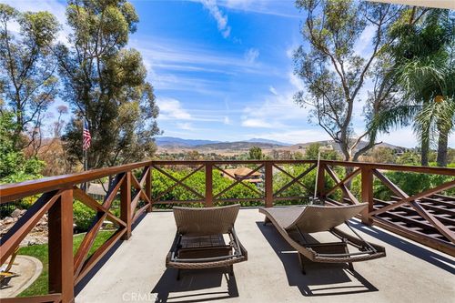 9686 Ravenscroft Rd, North Tustin, CA, 92705-6101 | Card Image