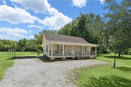 1558 Bayou Rd, Saint Bernard, LA, 70085-4900 | Card Image