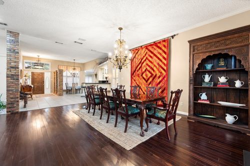 9604 Savannah Ave, Lubbock, TX, 79424-5032 | Card Image