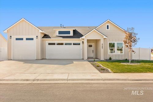 2176 Austin Way, Fruitland, ID, 83619-1079 | Card Image