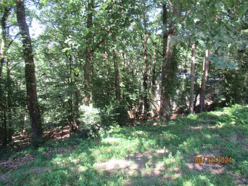 1508 Hillsborough Ln, Little Rock, AR, 72212-3753 | Card Image