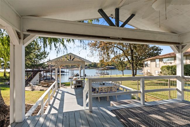 Covered patio | Image 27