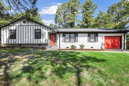 5650 Mcdougal Dr, Fayetteville, NC, 28304-2933 | Card Image