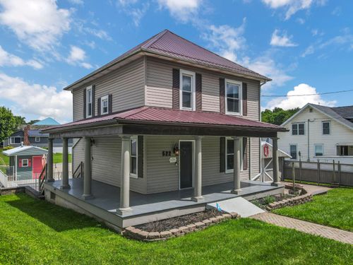 522 S Main St, New Lexington, OH, 43764-1338 | Card Image