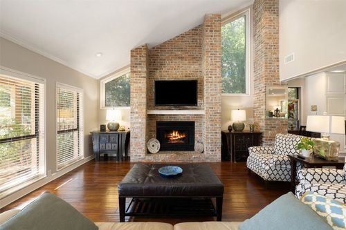 5206 Backtrail Dr, Austin, TX, 78731-2603 | Card Image