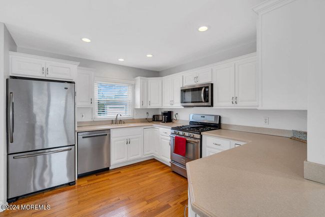 305 North Blvd, House other with 4 bedrooms, 3 bathrooms and null parking in Lake Como NJ | Image 6