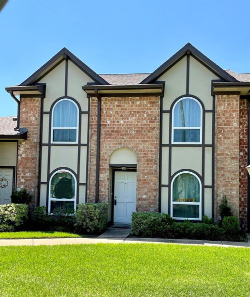 11632 S Kirkwood Rd, Stafford, TX, 77477-1306 | Card Image