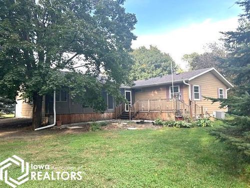 105 Harrison St, Emmetsburg, IA, 50536-1028 | Card Image