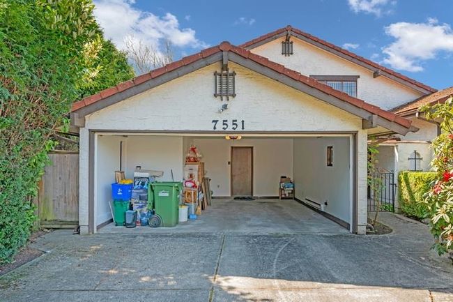 7551 Barkerville Crt, House other with 3 bedrooms, 3 bathrooms and 2 parking in Richmond BC | Image 37