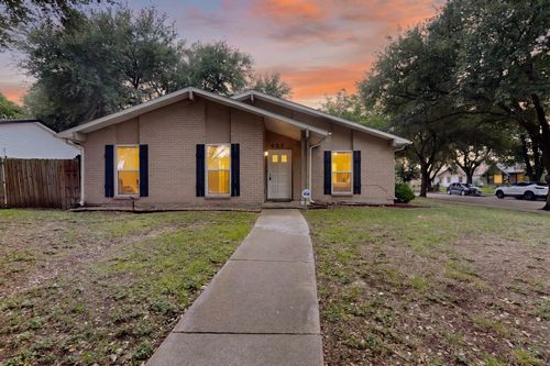 433 Solitude Dr, Garland, TX, 75043-3354 | Card Image