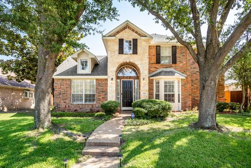 5916 Mossbrook Trl, Dallas, TX, 75252-3206 | Card Image
