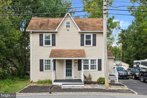 79 Barren Rd, MEDIA, PA, 19063-4428 | Card Image