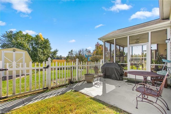 906 Leach Ave, House other with 3 bedrooms, 3 bathrooms and null parking in Thomasville NC | Image 11