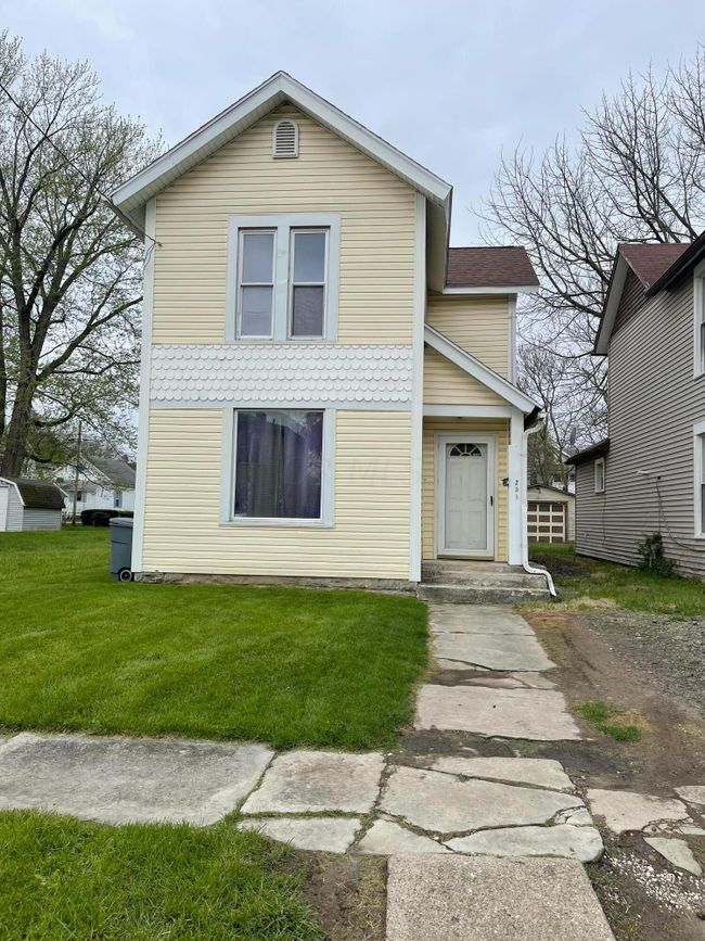 251 Elm Street, Sold in Marion Zoocasa