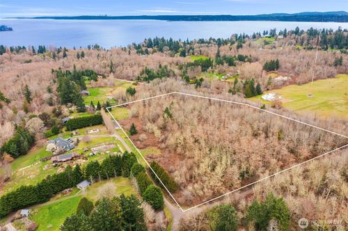 23 xxx Dockton Rd Sw, Vashon, WA, 98070 | Card Image