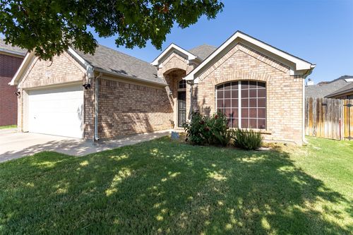 10804 Braemoor Dr, Haslet, TX, 76052-5169 | Card Image