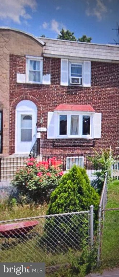 618 Raritan St, CAMDEN, NJ, 08105-2731 | Card Image