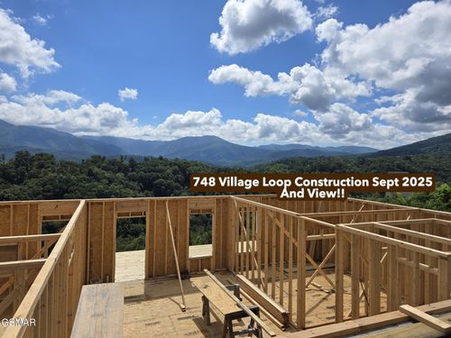 748 Village Loop Rd, Gatlinburg, TN, 37738-4317 | Card Image