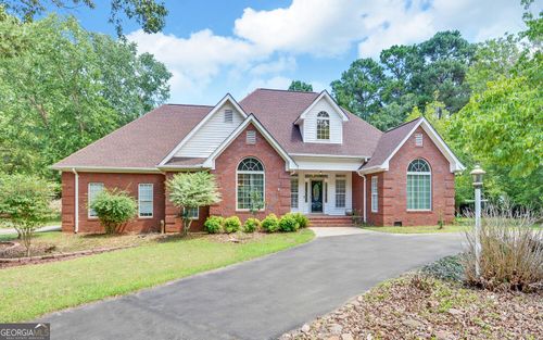 200 Hillandale Dr, Hartwell, GA, 30643-4131 | Card Image