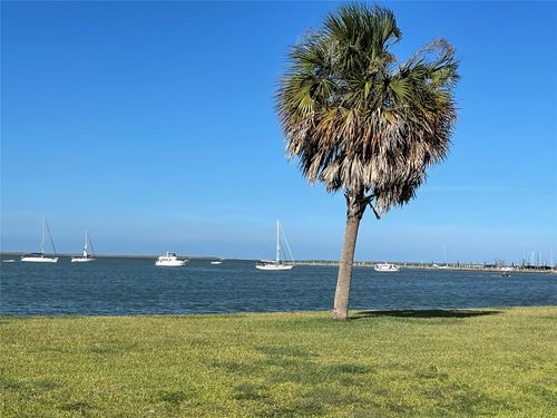 2 Shoreacres Circle, Shoreacres, TX, 77571 | Card Image