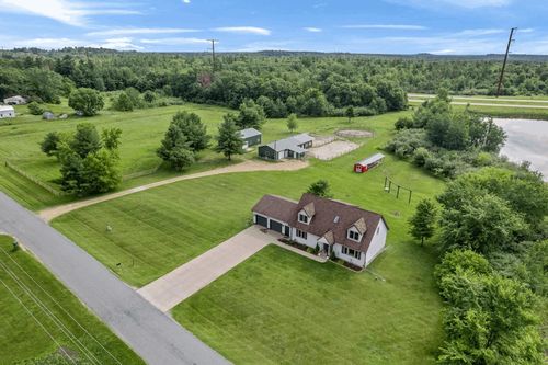 10222 Emerson Rd, Tomah, WI, 54660-4235 | Card Image