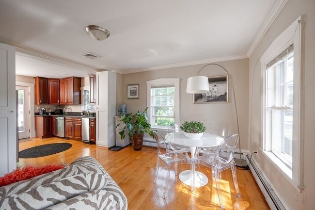 10 - 8 East St, Home with 9 bedrooms, 7 bathrooms and 6 parking in Hingham MA | Image 7