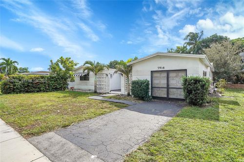 7916 Miramar Pkwy, Miramar, FL, 33023-5853 | Card Image
