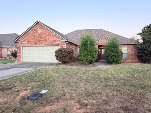 1430 Crosspoint Rd, Conway, AR, 72034-8422 | Card Image