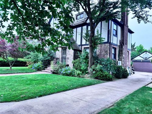 3345 160th St, Flushing, NY, 11358-1346 | Card Image