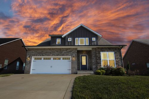 692 Jersey Dr, Clarksville, TN, 37043-2998 | Card Image