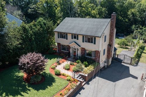 18 Laurel Park, Holbrook, MA, 02343-1745 | Card Image