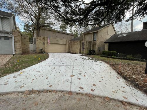156 Old Bridge Lk, Houston, TX, 77069-3464 | Card Image