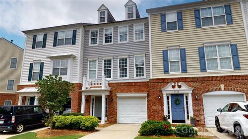 5532 Werburgh St, Charlotte, NC, 28209-3693 | Card Image