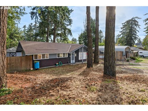 9136 Se Steele St, Portland, OR, 97266-3837 | Card Image