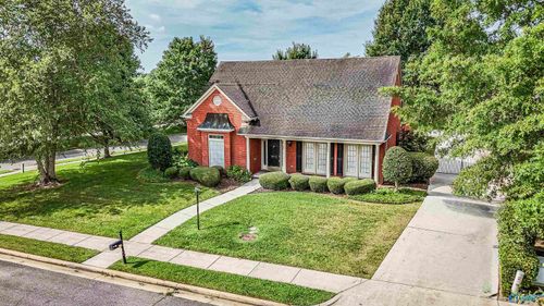 3014 Waterman Dr Se, Owens Cross Roads, AL, 35763-8419 | Card Image