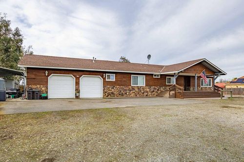 537 S Meza Ct, Linden, CA, 95236-9590 | Card Image