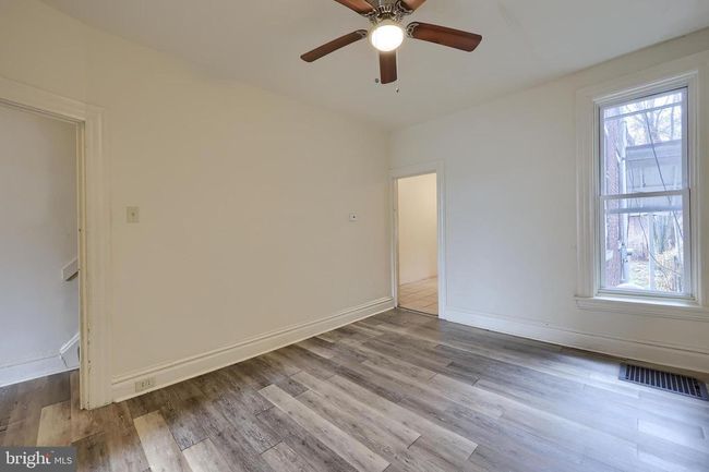 2517 N 6 Th St, Townhouse with 4 bedrooms, 1 bathrooms and null parking in HARRISBURG PA | Image 8