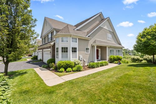 22-22 Pebble Beach Dr, Bloomfield, CT, 06002-2922 | Card Image