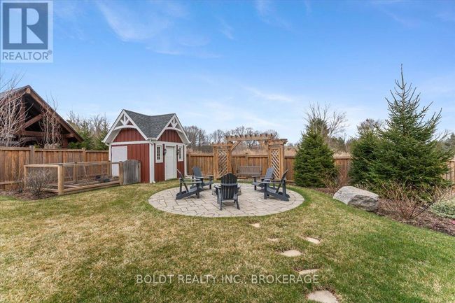1107 Balfour St, House other with 6 bedrooms, 4 bathrooms and 6 parking in Fenwick ON | Image 36