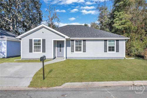 822 Myers St, Savannah, GA, 31405-6412 | Card Image