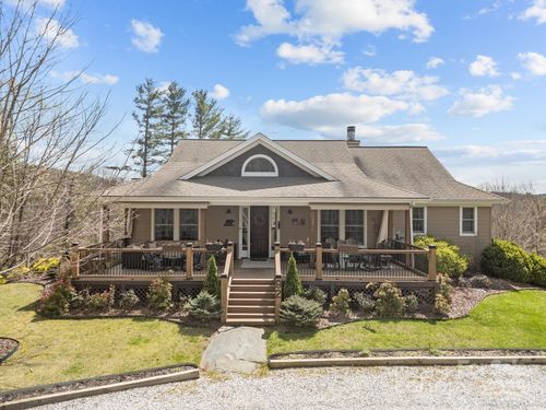 92 Branch Rd, Spruce Pine, NC, 28777-5587 | Card Image