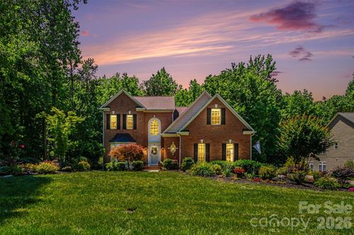161 Montrose Dr, Mooresville, NC, 28115-3459 | Card Image