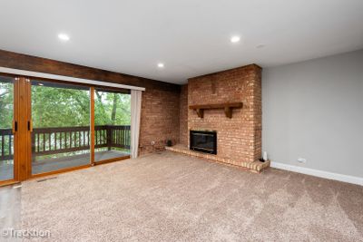 2H - 1611 Maple Terrace, Condo with 1 bedrooms, 1 bathrooms and 1 parking in Lisle IL | Image 3