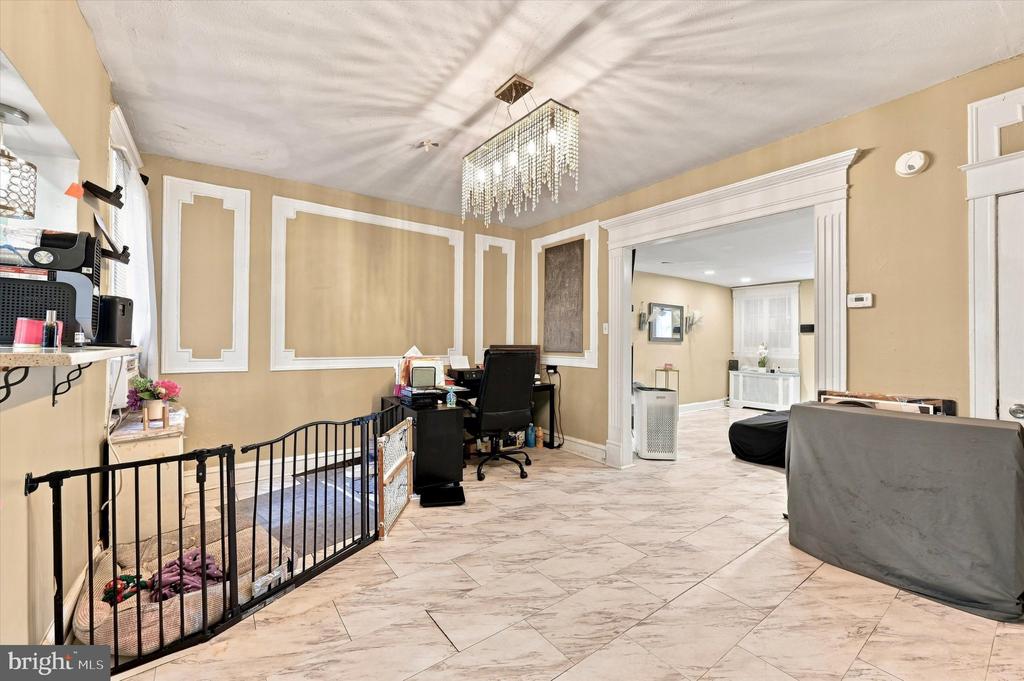 Residential in PHILADELPHIA 4