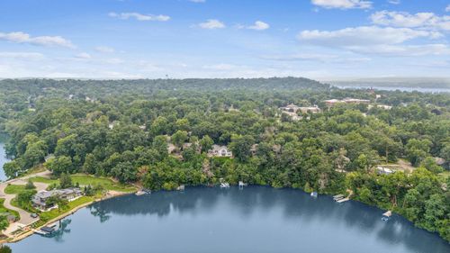 621 Mallalieu Dr, HUDSON, WI, 54016-1348 | Card Image
