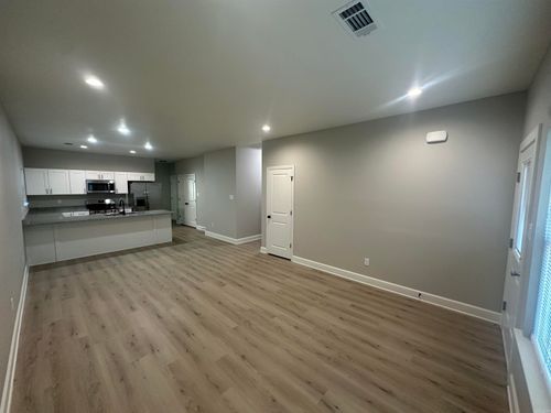 2311 Nichols Rd, Little Rock, AR, 72205-7041 | Card Image
